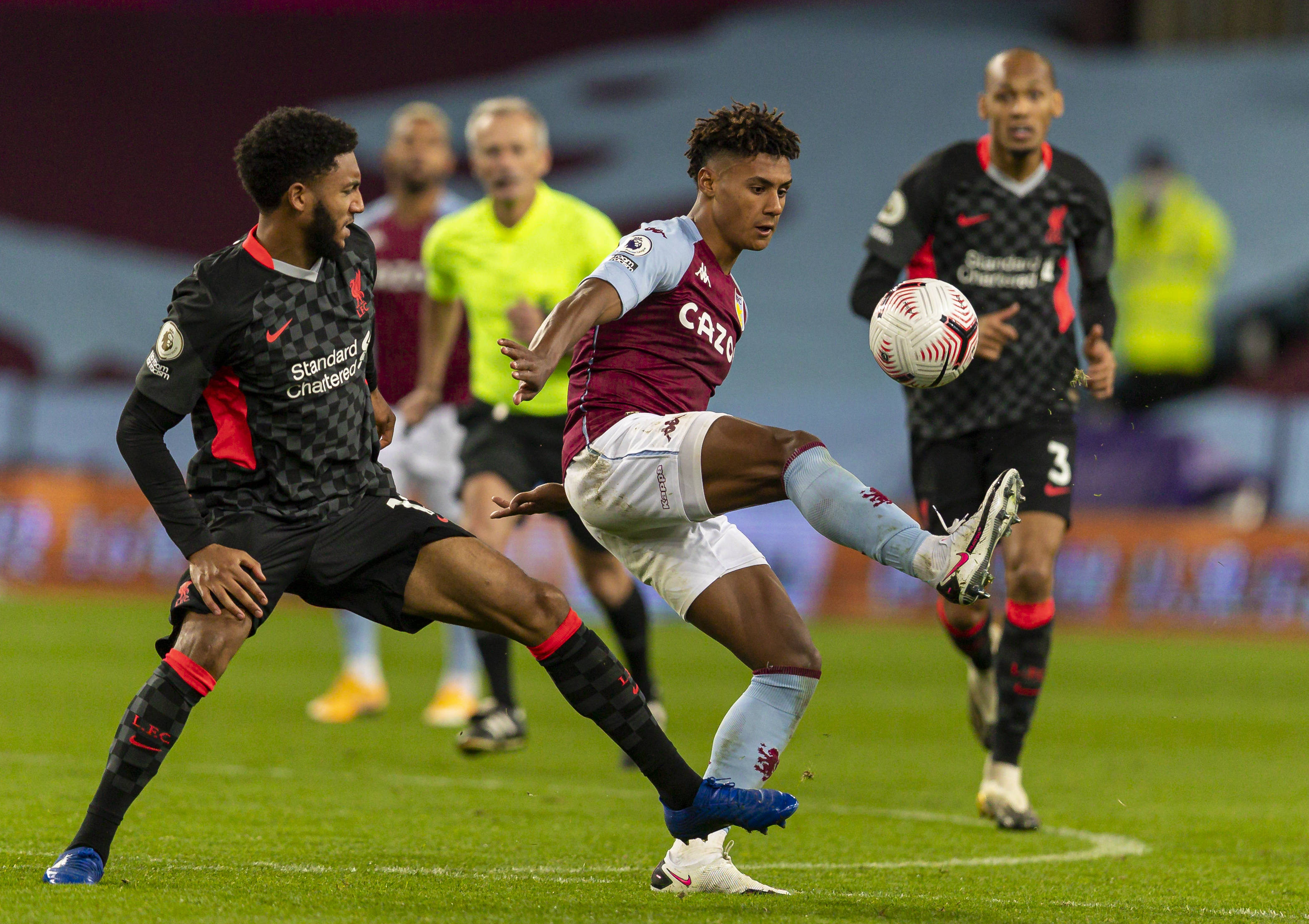 BLG回应暂停：两次疑惑RA是否掉线 FoFo表示不打掉线 Bin申请暂停